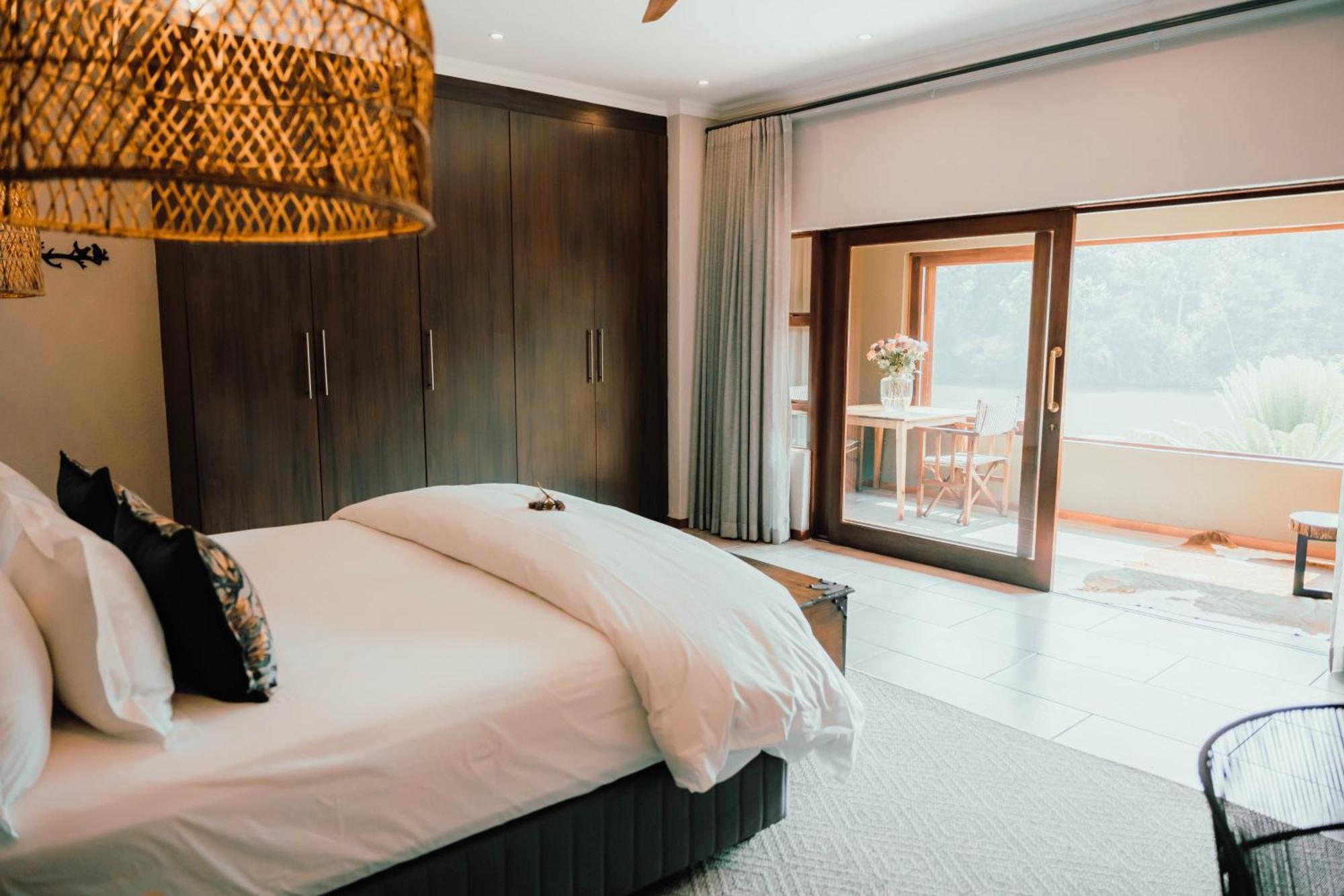 Lodge Bambuu Lakeside *
