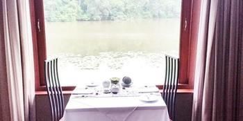Bambuu Lakeside Lodge *