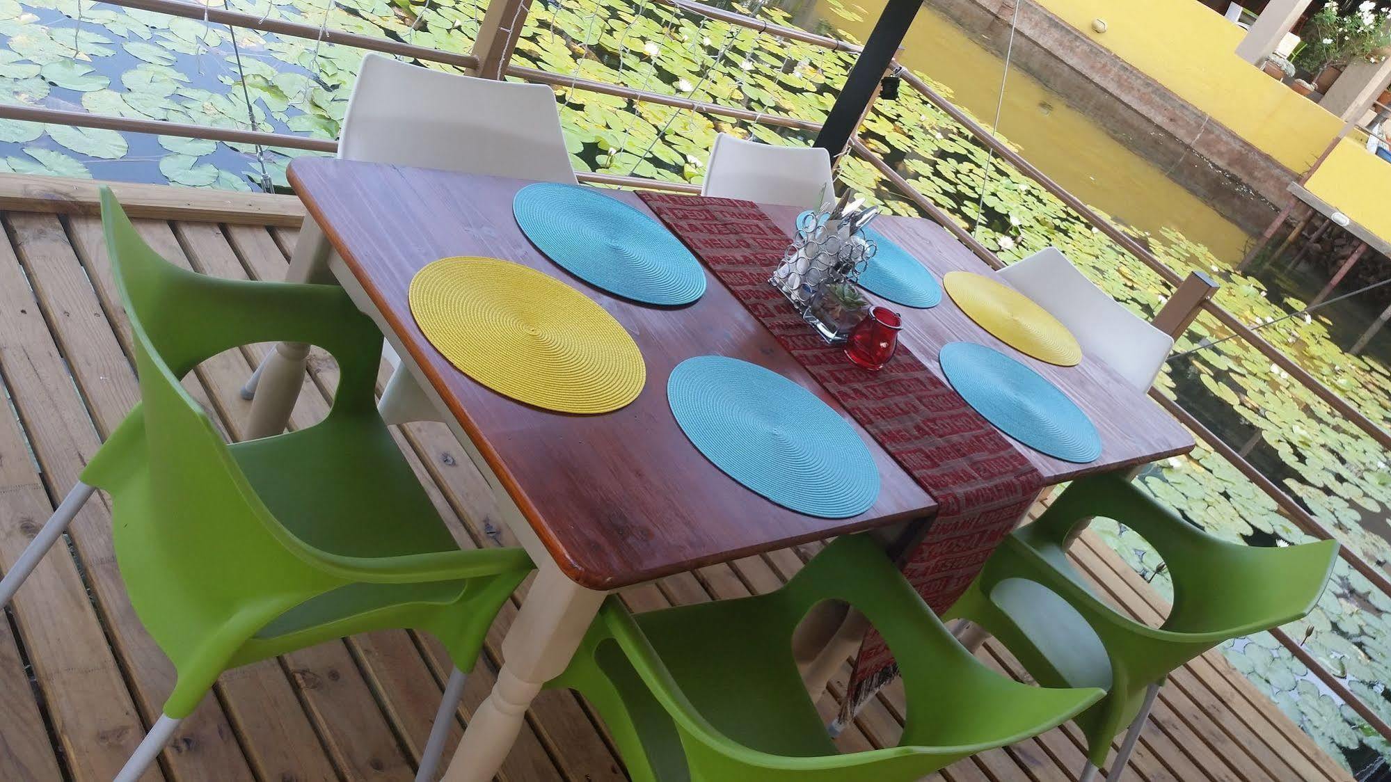 Lodge Bambuu Lakeside